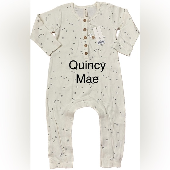 *FINAL* 🆕 Quincy Mae Romper, Organic Cotton, Ivory w/ blue stars - Picture 8 of 11